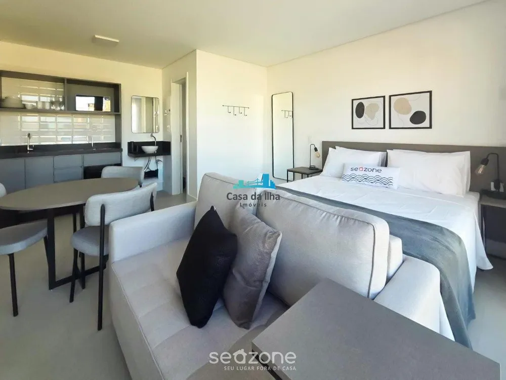 Apartamento, 1 quarto, 27 m² - Foto 2