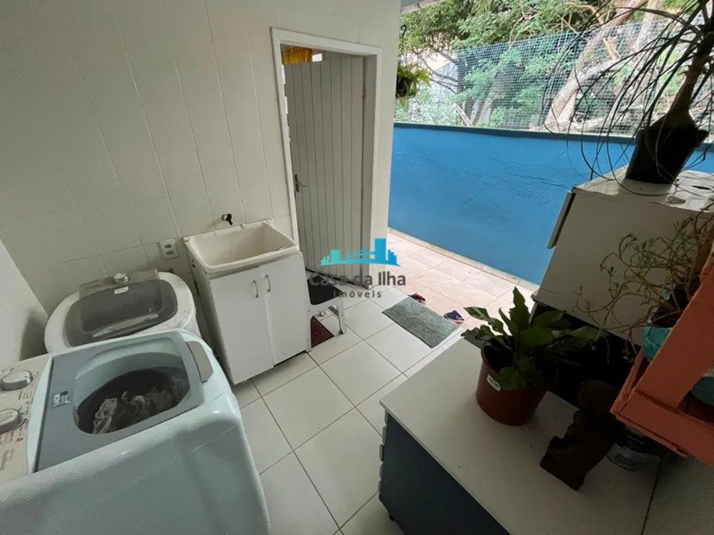 Casa, 6 quartos, 240 m² - Foto 15