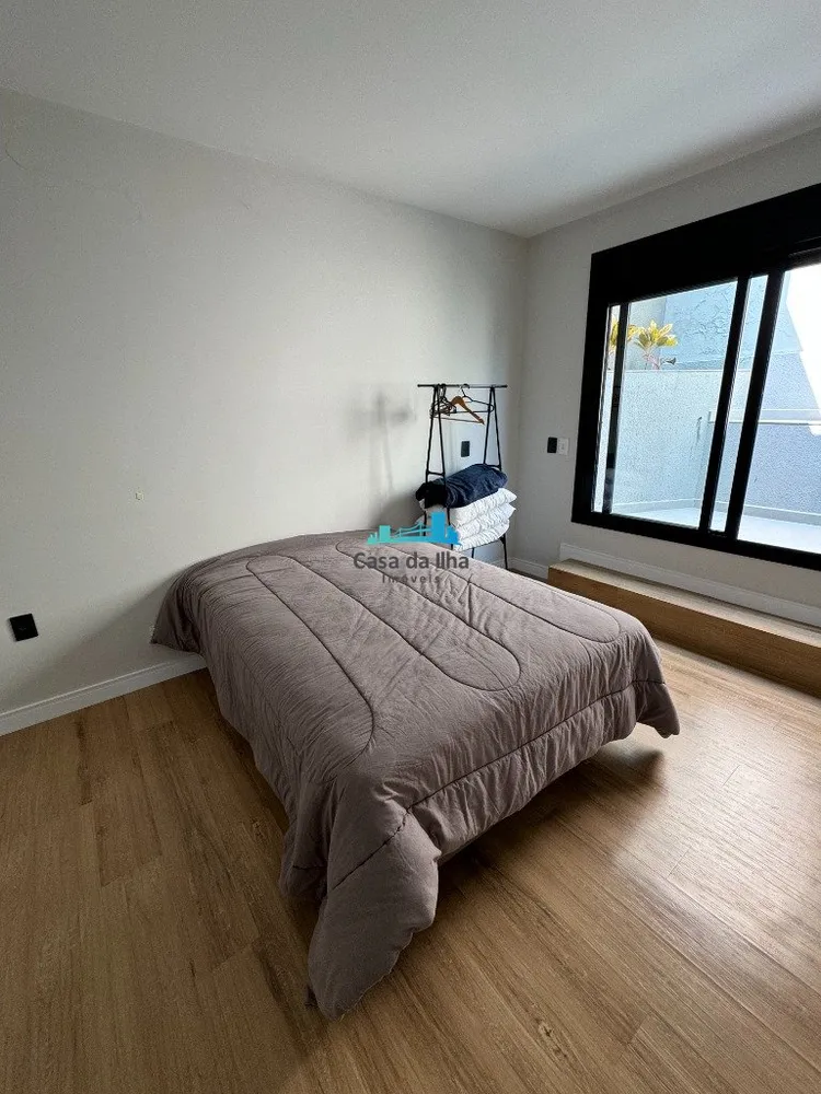 Casa, 3 quartos, 236 m² - Foto 7