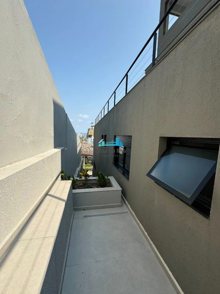 Casa, 3 quartos, 236 m² - Foto 8