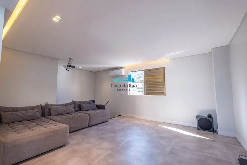 Cobertura, 3 quartos, 221 m² - Foto 3