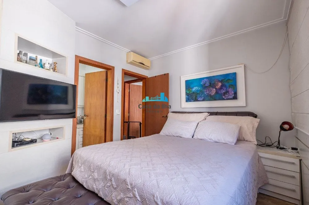 Cobertura, 3 quartos, 221 m² - Foto 11
