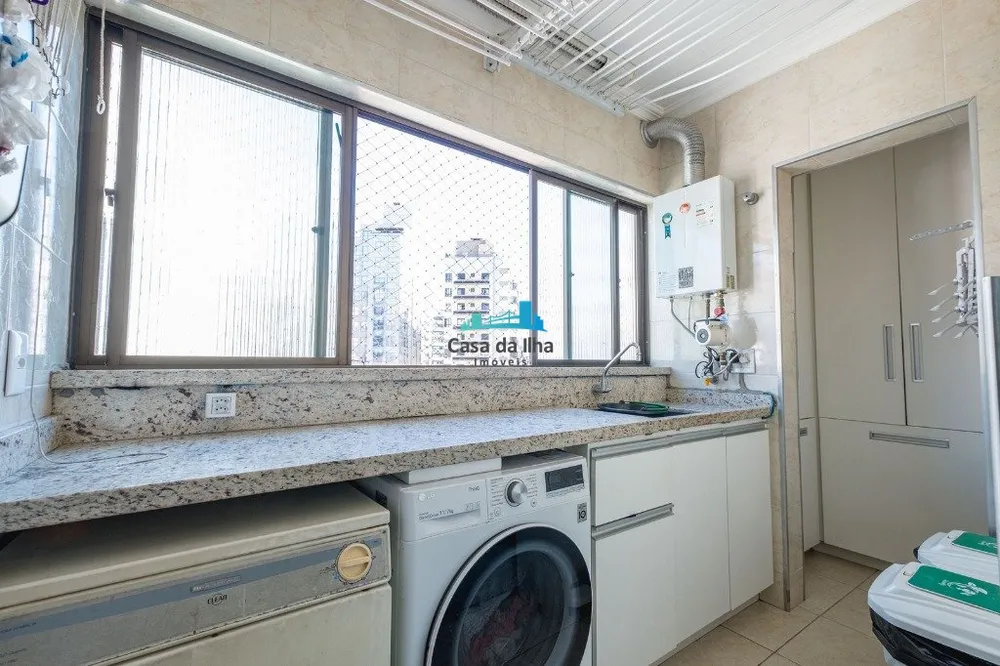 Cobertura, 3 quartos, 221 m² - Foto 13