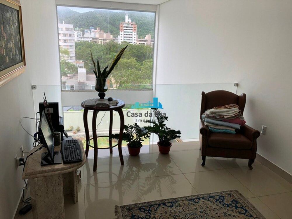 Casa, 4 quartos, 290 m² - Foto 8