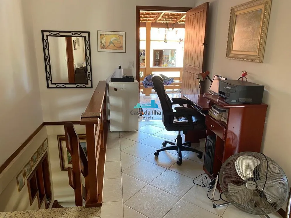 Casa, 3 quartos, 270 m² - Foto 18