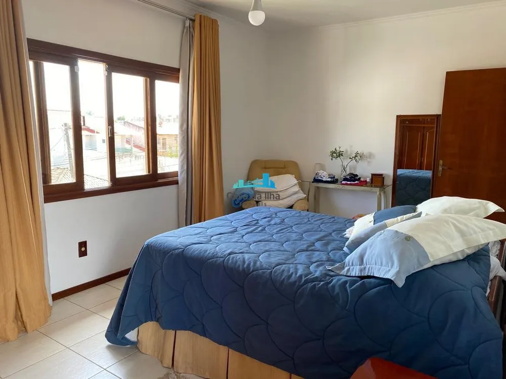 Casa, 3 quartos, 270 m² - Foto 17
