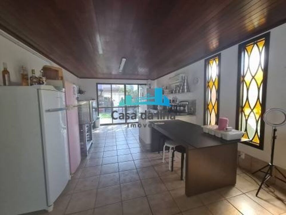 Casa à venda com 5 quartos, 550m² - Foto 5
