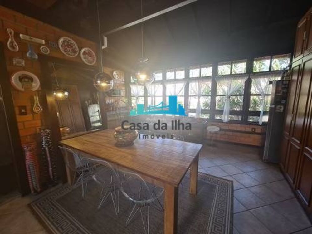 Casa à venda com 5 quartos, 550m² - Foto 8