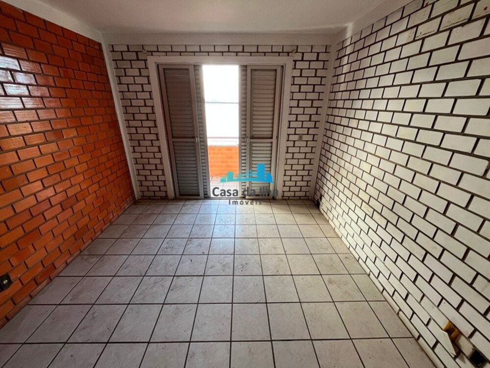 Casa, 4 quartos, 241 m² - Foto 8