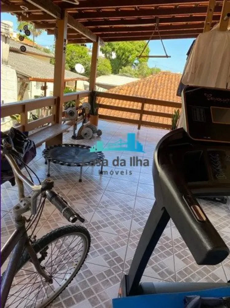 Casa, 3 quartos, 200 m² - Foto 10