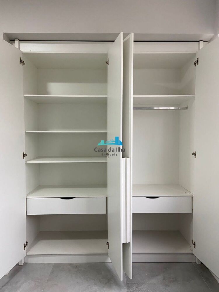 Apartamento à venda com 2 quartos, 61m² - Foto 4