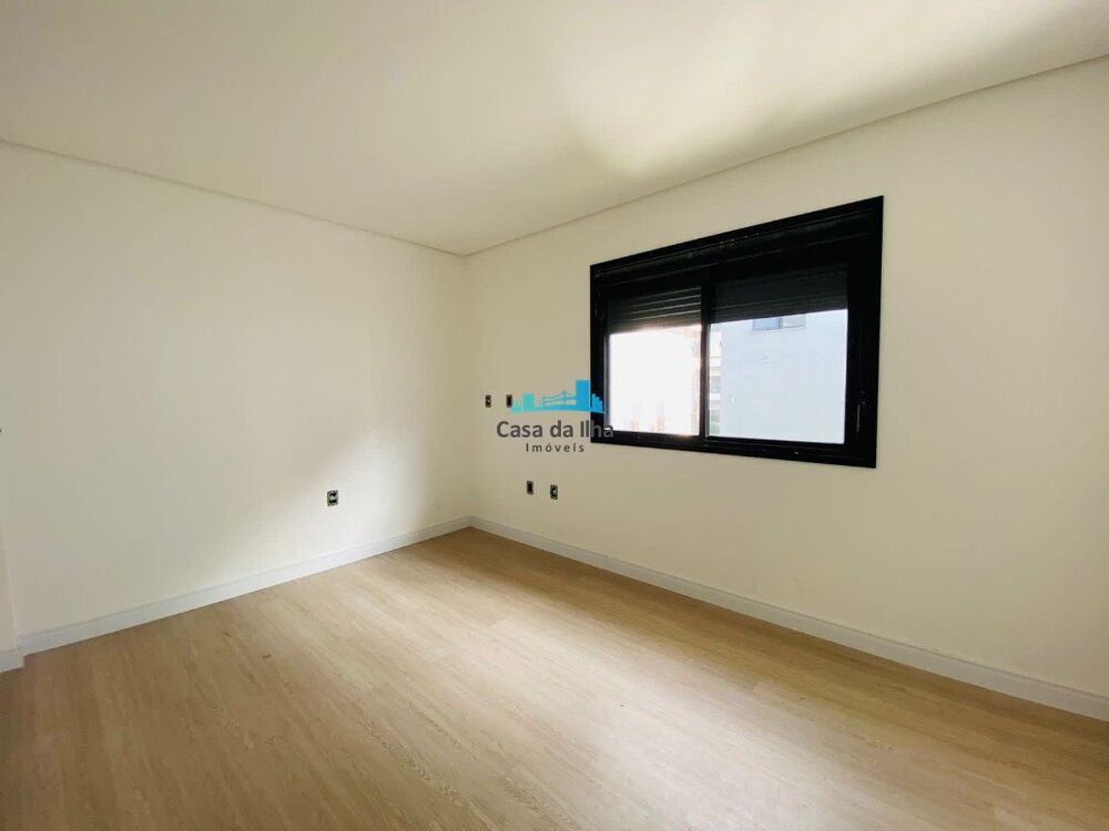 Casa à venda com 3 quartos, 184m² - Foto 10