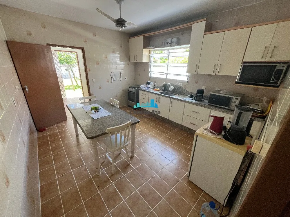Casa, 4 quartos, 200 m² - Foto 15