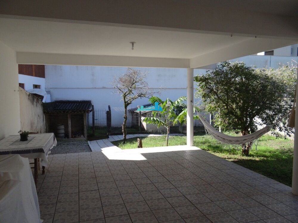 Casa, 4 quartos, 200 m² - Foto 3
