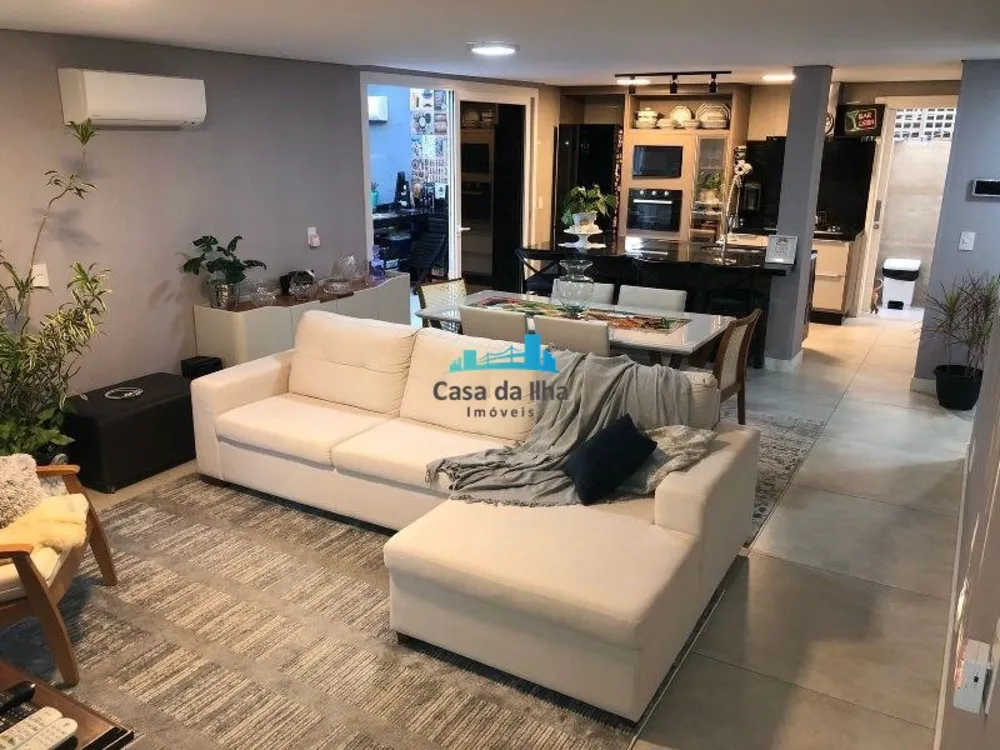Casa, 7 quartos, 320 m² - Foto 1