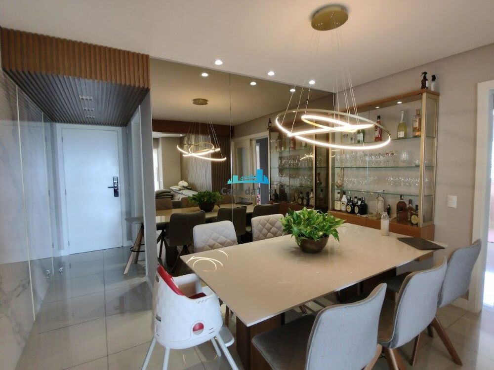 Apartamento à venda com 3 quartos, 106m² - Foto 1