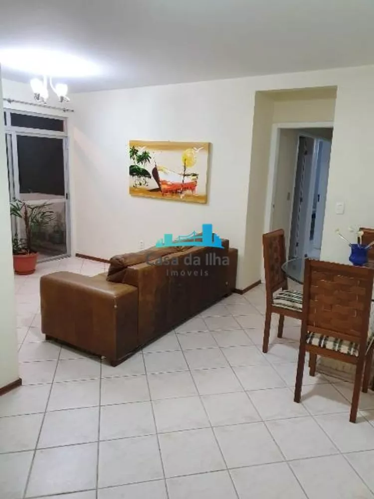 Apartamento à venda com 3 quartos, 90m² - Foto 1