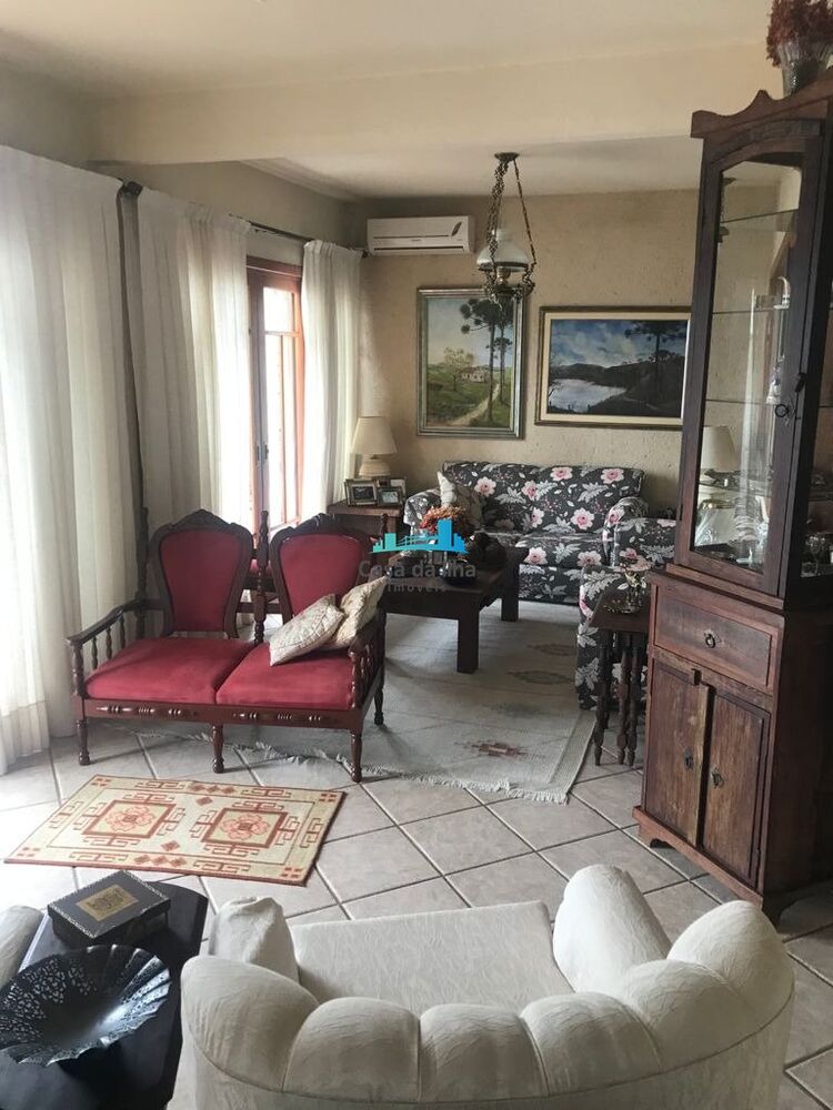 Casa à venda com 3 quartos, 200m² - Foto 3