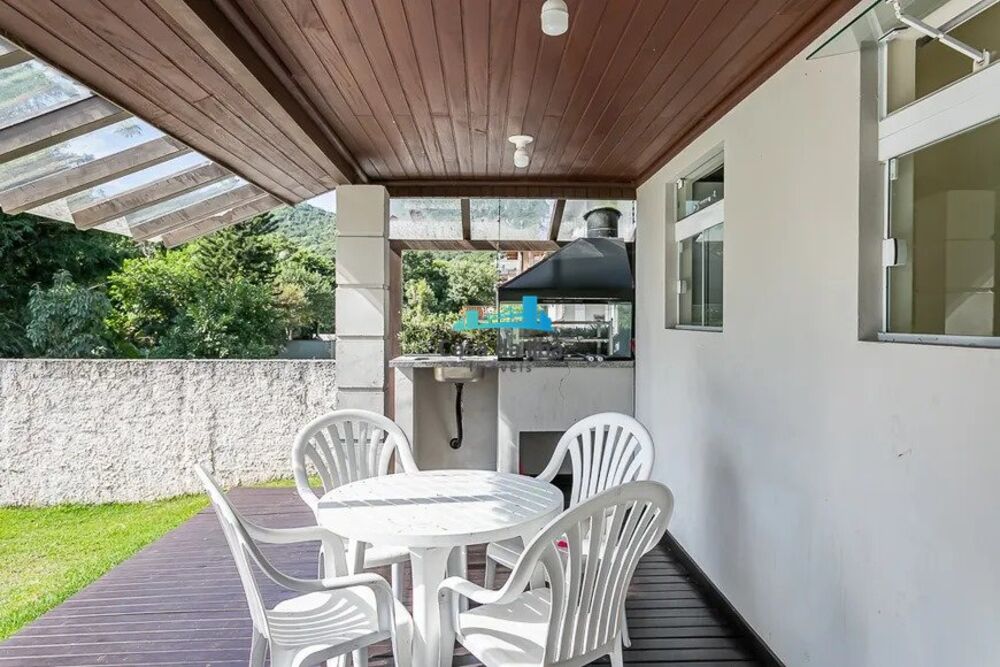 Casa de Condomínio para alugar com 4 quartos, 270m² - Foto 7