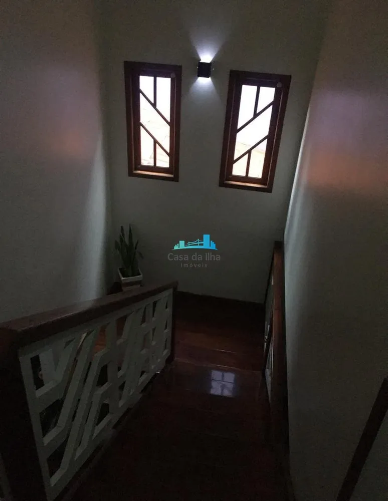 Casa, 3 quartos, 251 m² - Foto 2
