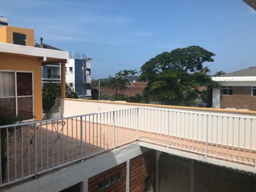 Casa, 8 quartos, 255 m² - Foto 1