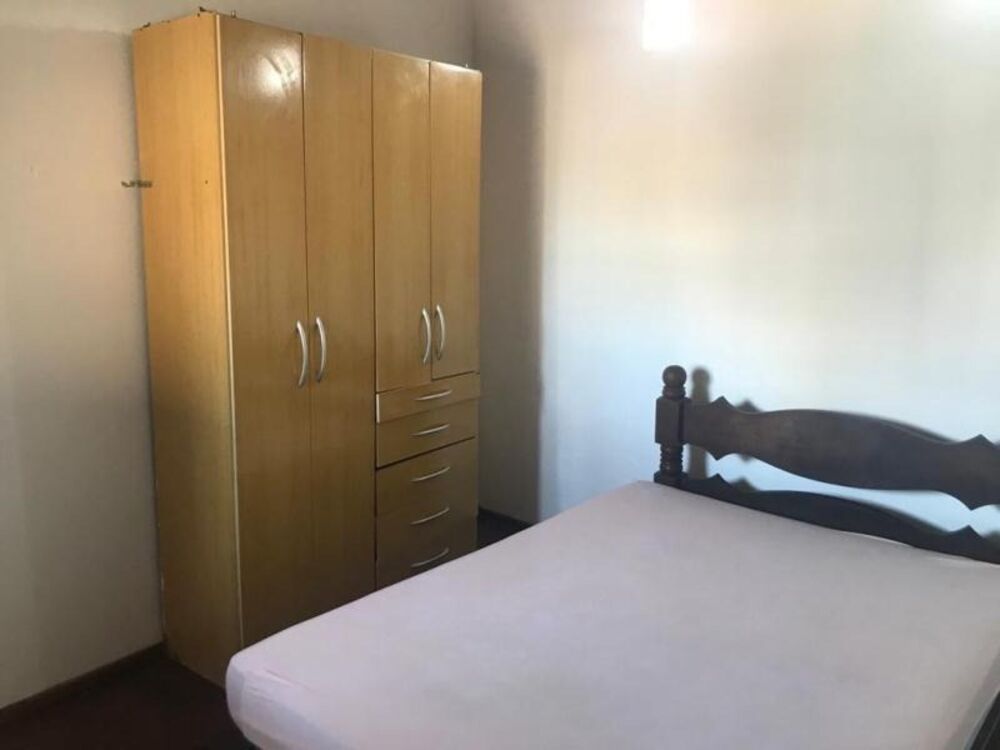 Casa, 8 quartos, 255 m² - Foto 4