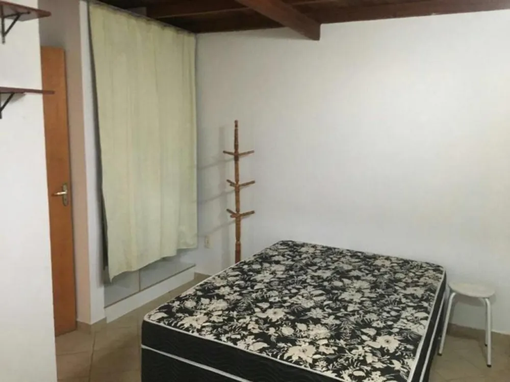 Casa, 8 quartos, 255 m² - Foto 6