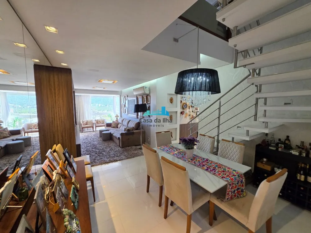 Cobertura, 5 quartos, 220 m² - Foto 1