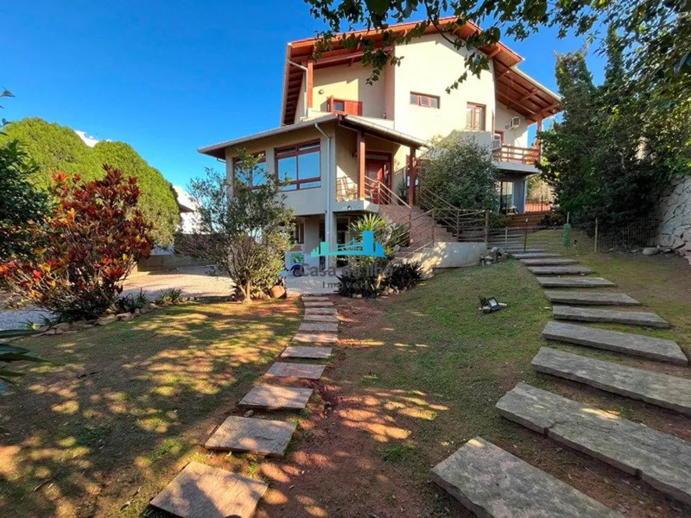 Casa, 8 quartos, 450 m² - Foto 1