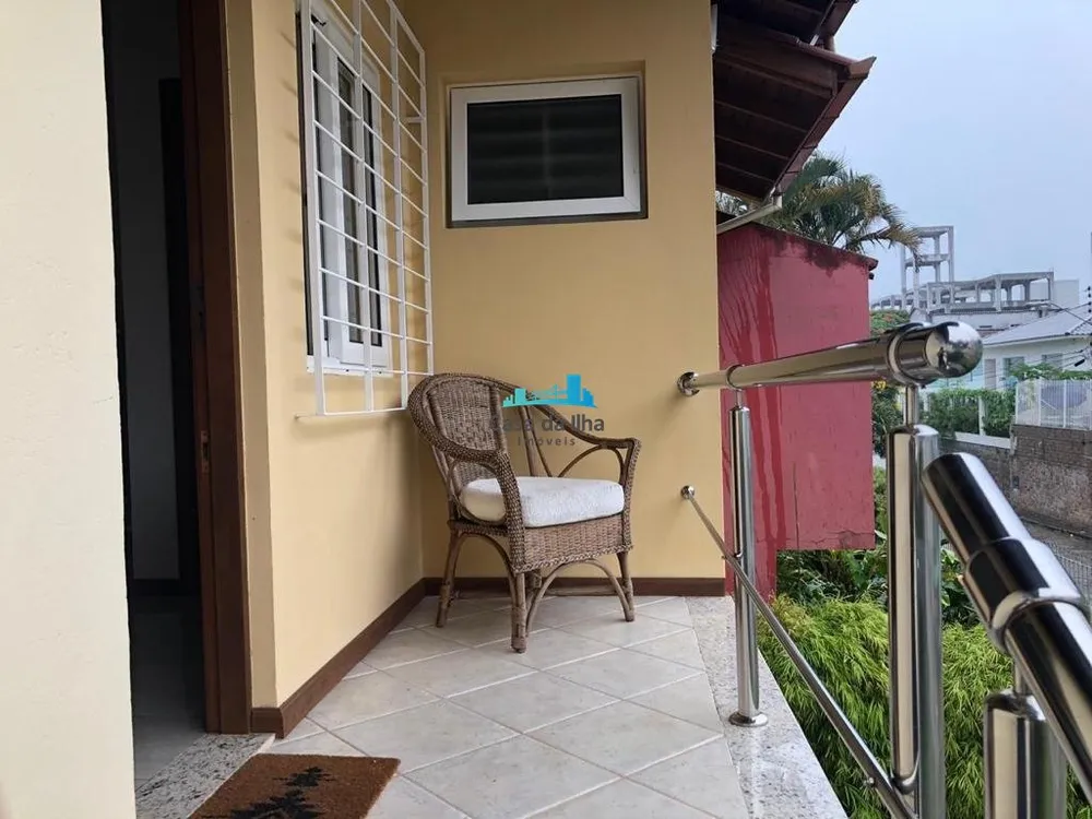 Casa, 3 quartos, 250 m² - Foto 2