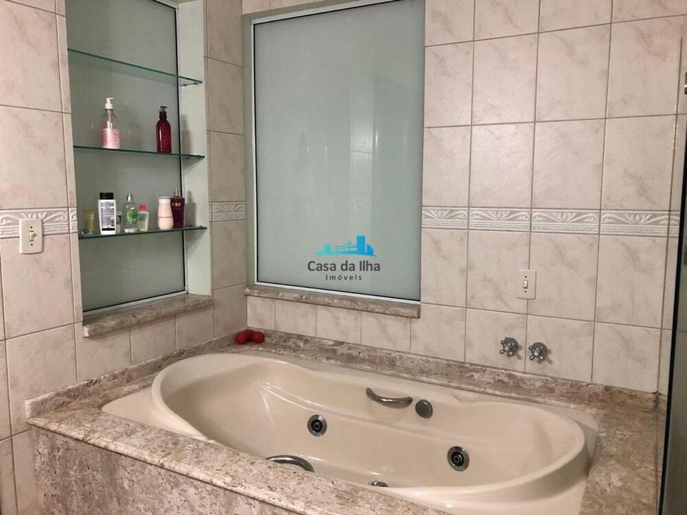 Casa, 3 quartos, 250 m² - Foto 13