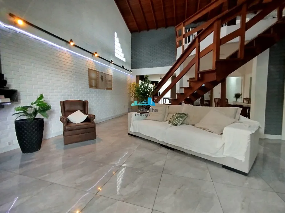 Casa, 3 quartos, 250 m² - Foto 2