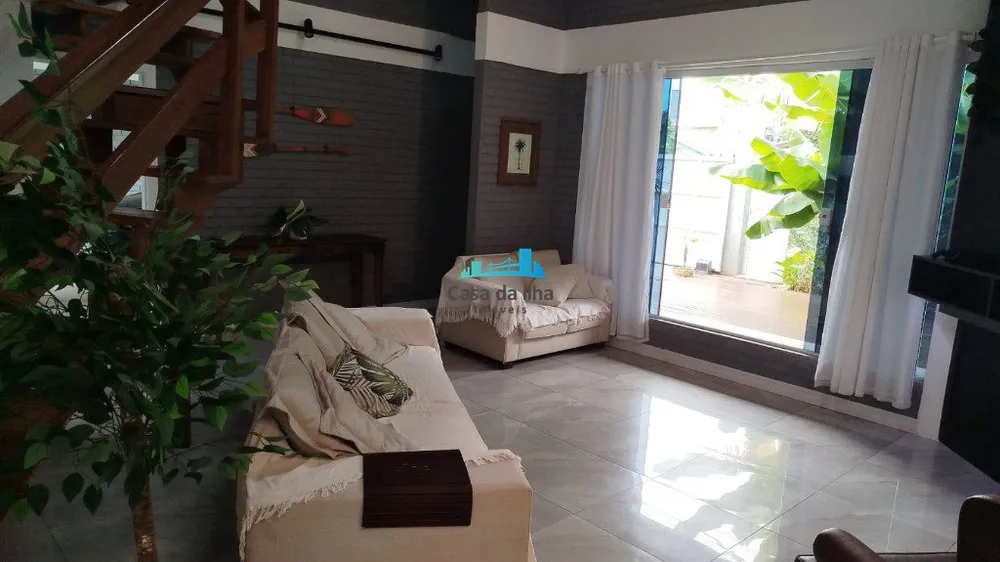 Casa, 3 quartos, 250 m² - Foto 6