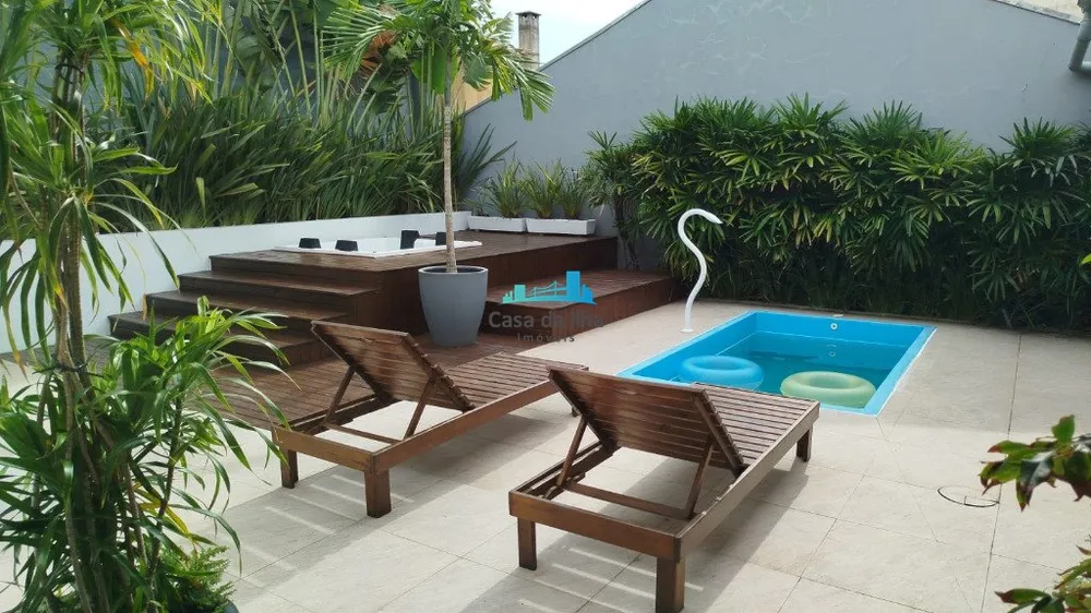 Casa, 3 quartos, 250 m² - Foto 1