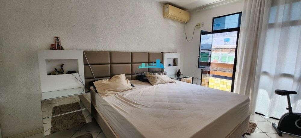 Casa à venda com 3 quartos, 360m² - Foto 12