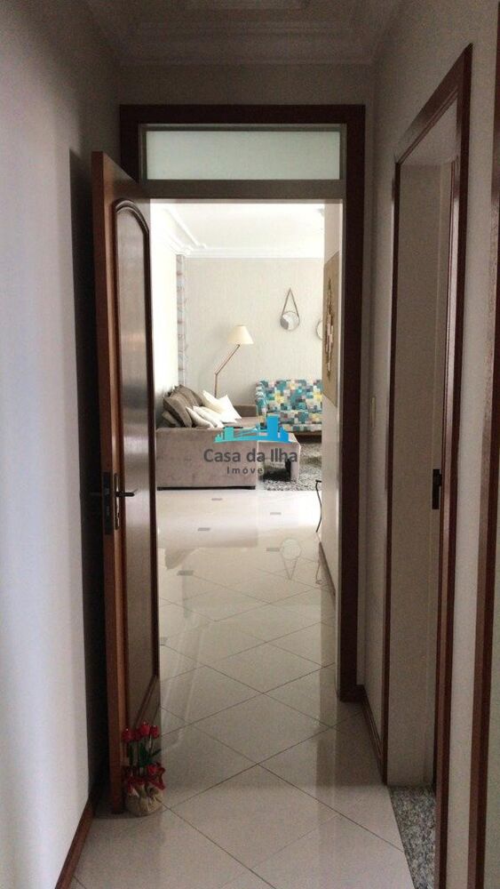 Apartamento à venda com 3 quartos, 134m² - Foto 12