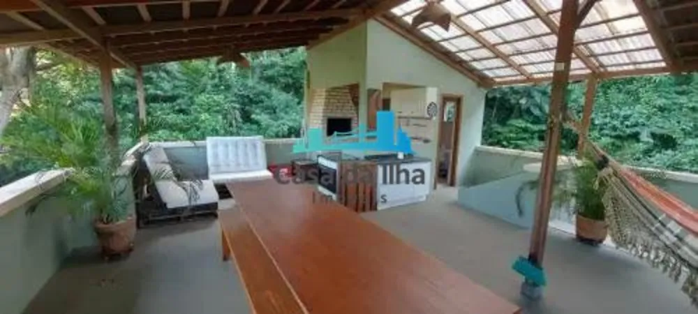 Casa, 3 quartos, 200 m² - Foto 1