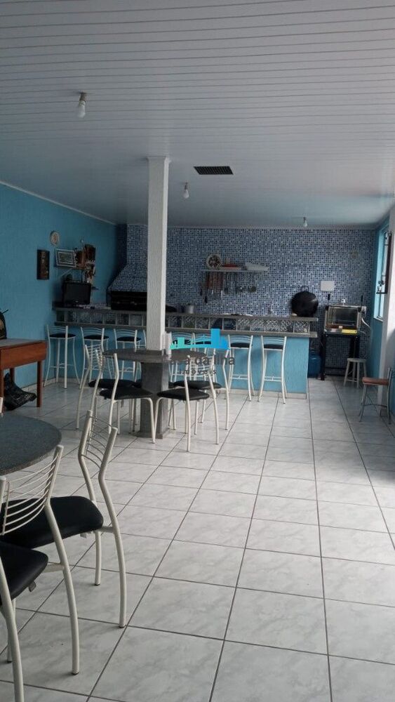 Casa, 4 quartos, 238 m² - Foto 3