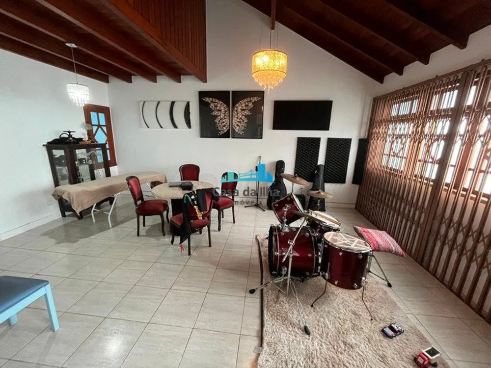 Casa, 4 quartos, 255 m² - Foto 6