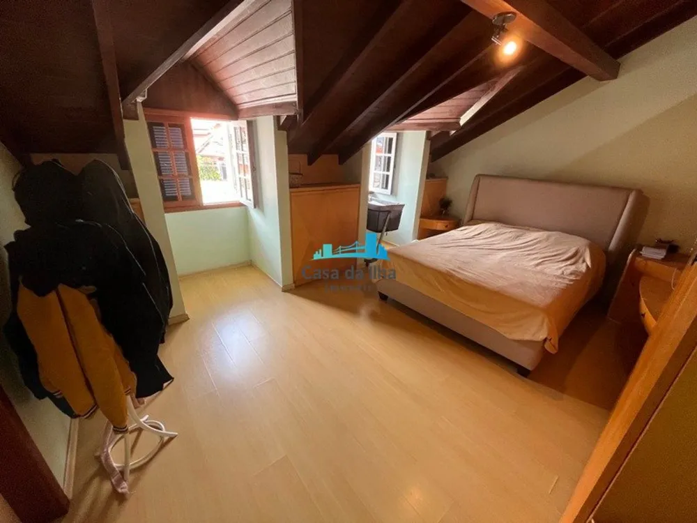 Casa, 4 quartos, 255 m² - Foto 24