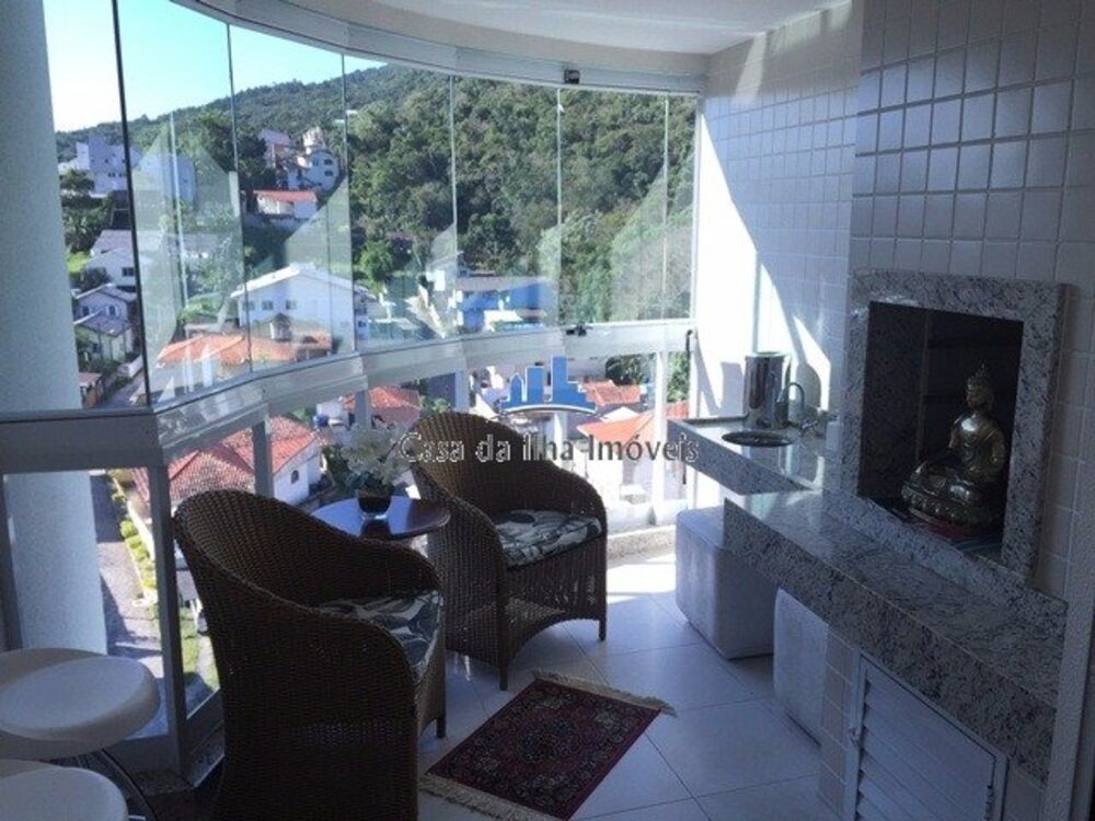 Apartamento à venda com 2 quartos, 72m² - Foto 4