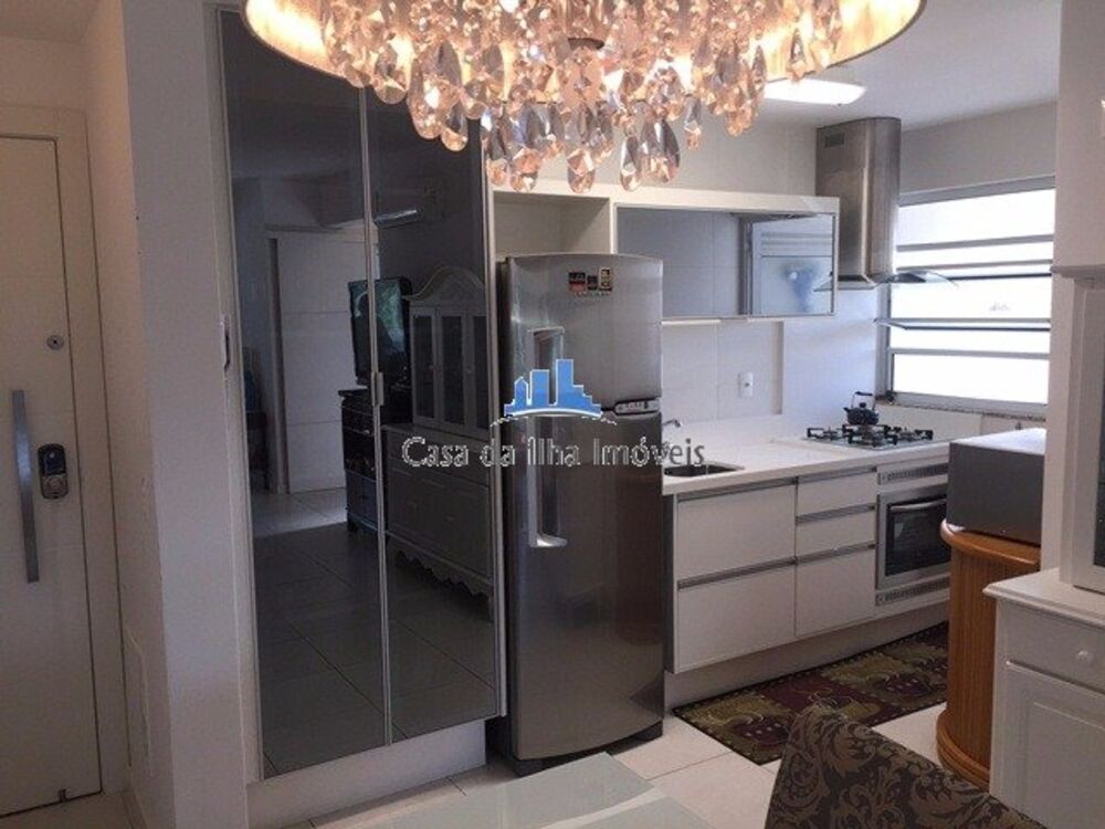 Apartamento à venda com 2 quartos, 72m² - Foto 5
