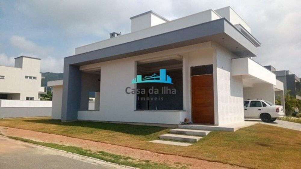Casa de Condomínio à venda com 3 quartos, 237m² - Foto 1