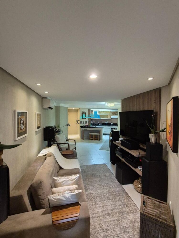 Apartamento à venda com 3 quartos, 107m² - Foto 3