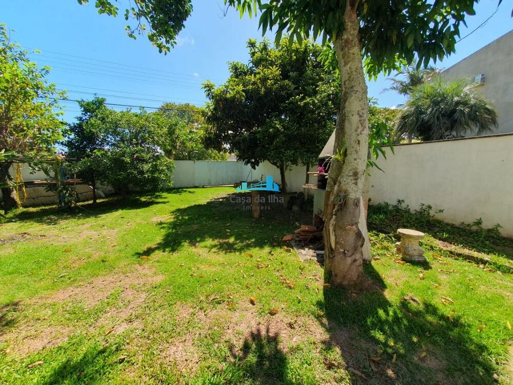 Casa à venda com 3 quartos, 280m² - Foto 4