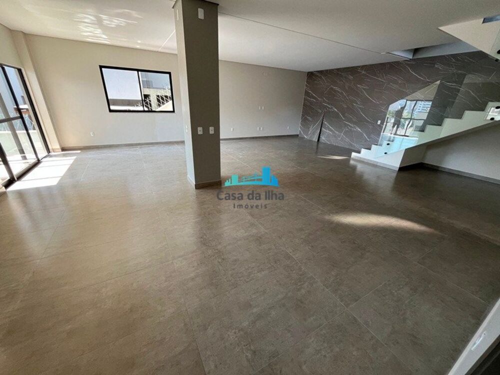 Casa, 3 quartos, 360 m² - Foto 2