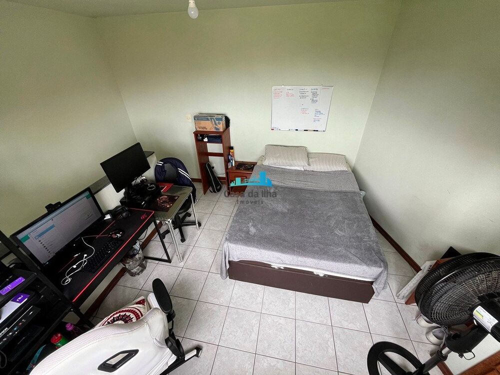 Apartamento à venda com 2 quartos, 70m² - Foto 11