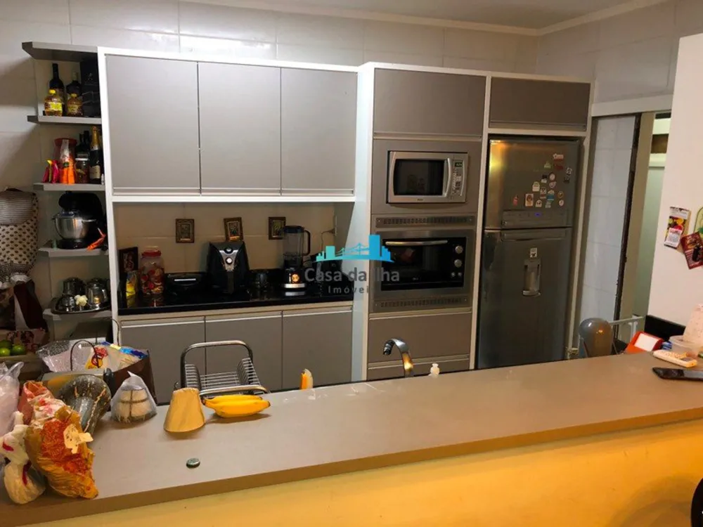 Casa, 3 quartos, 240 m² - Foto 3