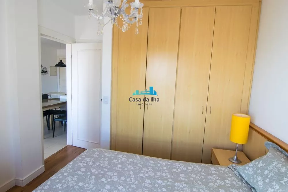 Apartamento à venda com 2 quartos, 67m² - Foto 11