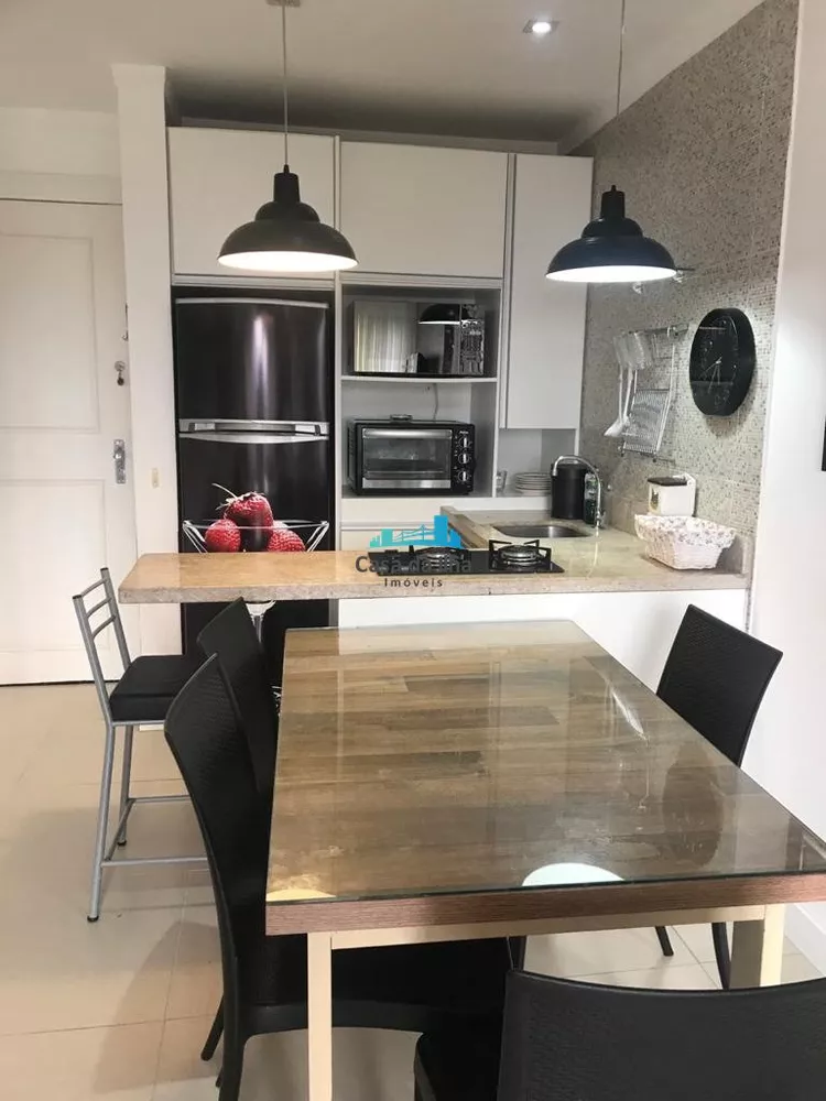 Apartamento à venda com 2 quartos, 67m² - Foto 6